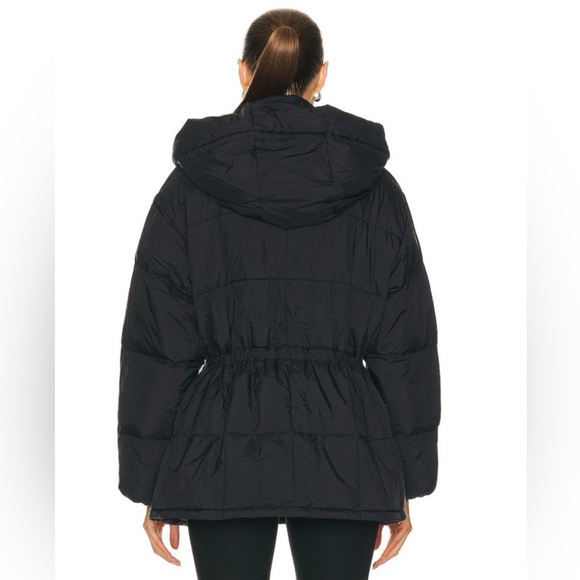Beyond Yoga Black Puffer Jacket - Picture 3 of 11